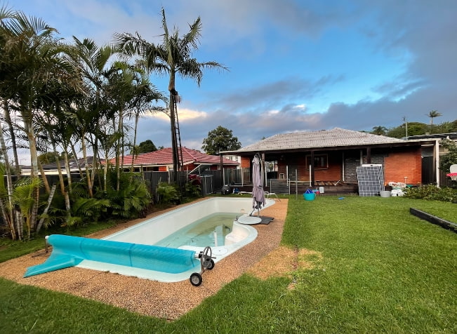 swimming pool services